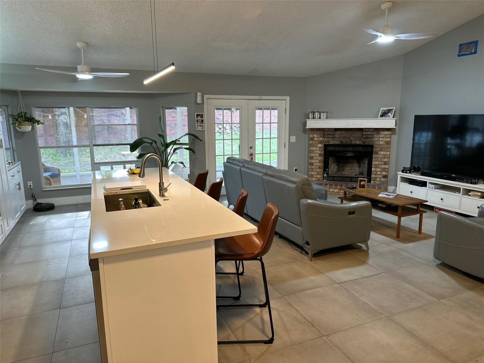 Image 7 of 15 For 9102 Floribunda Drive