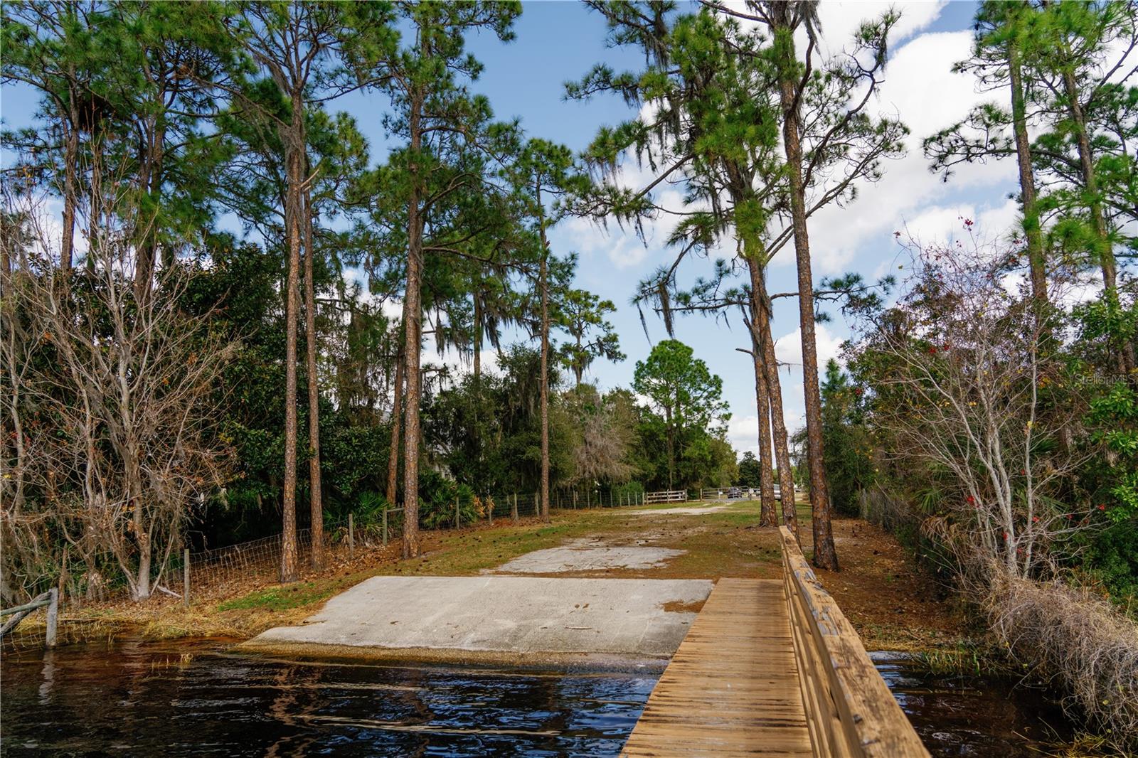 Image 30 of 39 For 6500 Cottage Lane