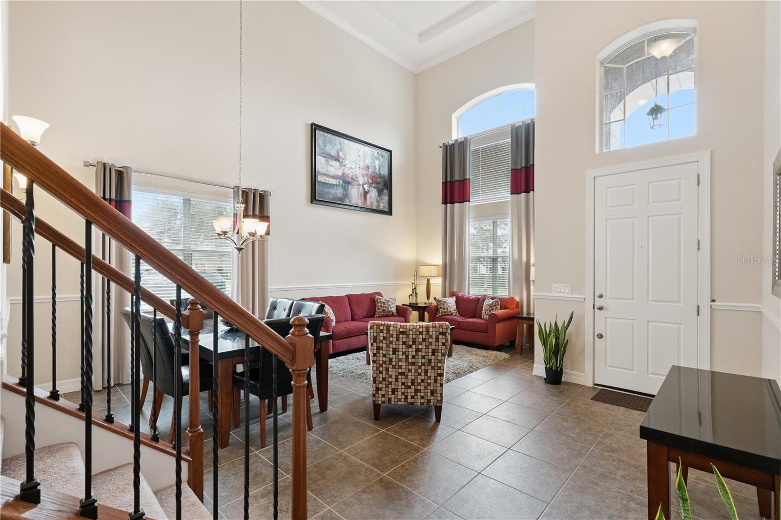 Image 3 of 46 For 136 Drayton Ave