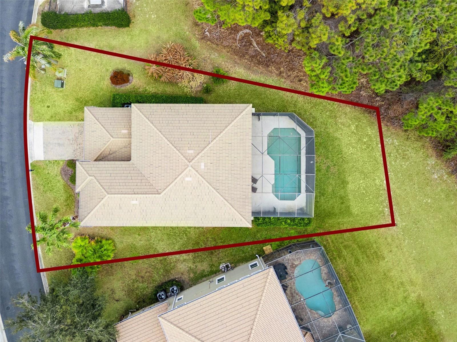 Image 33 of 46 For 136 Drayton Ave