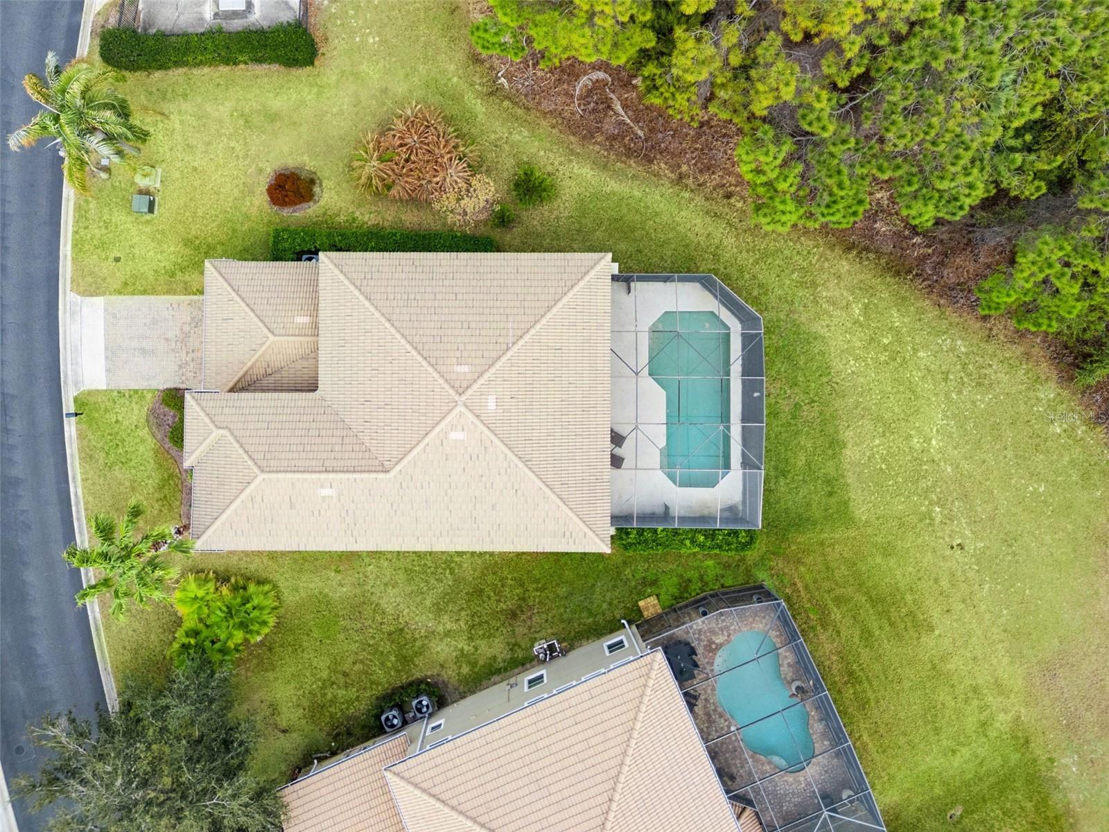 Image 34 of 46 For 136 Drayton Ave