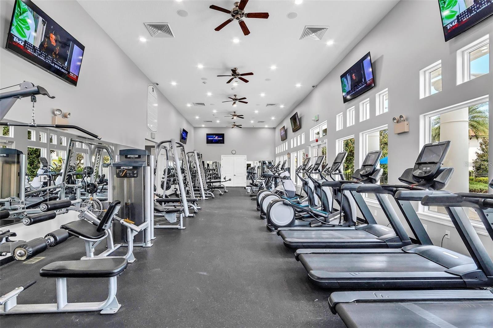 Image 41 of 46 For 136 Drayton Ave