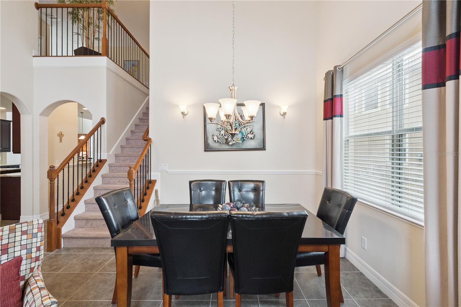 Image 6 of 46 For 136 Drayton Ave