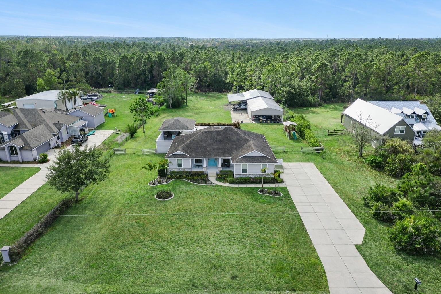 Image 46 of 55 For 2070 Blackfoot Trail