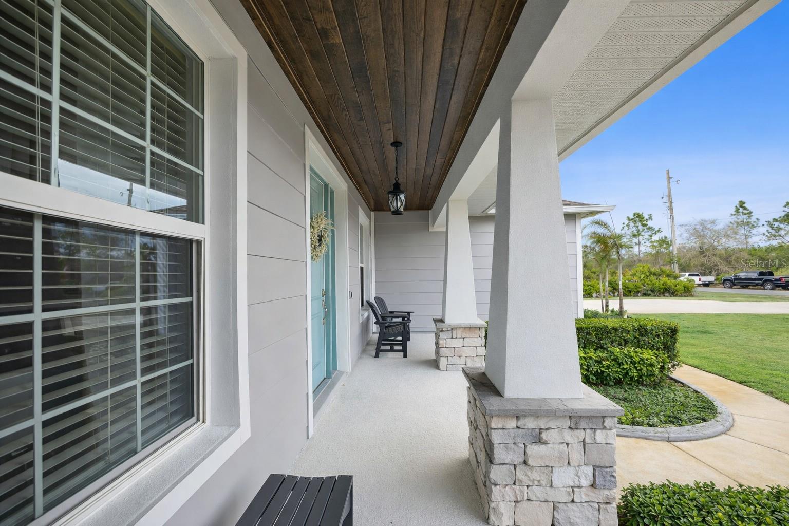 Image 5 of 55 For 2070 Blackfoot Trail