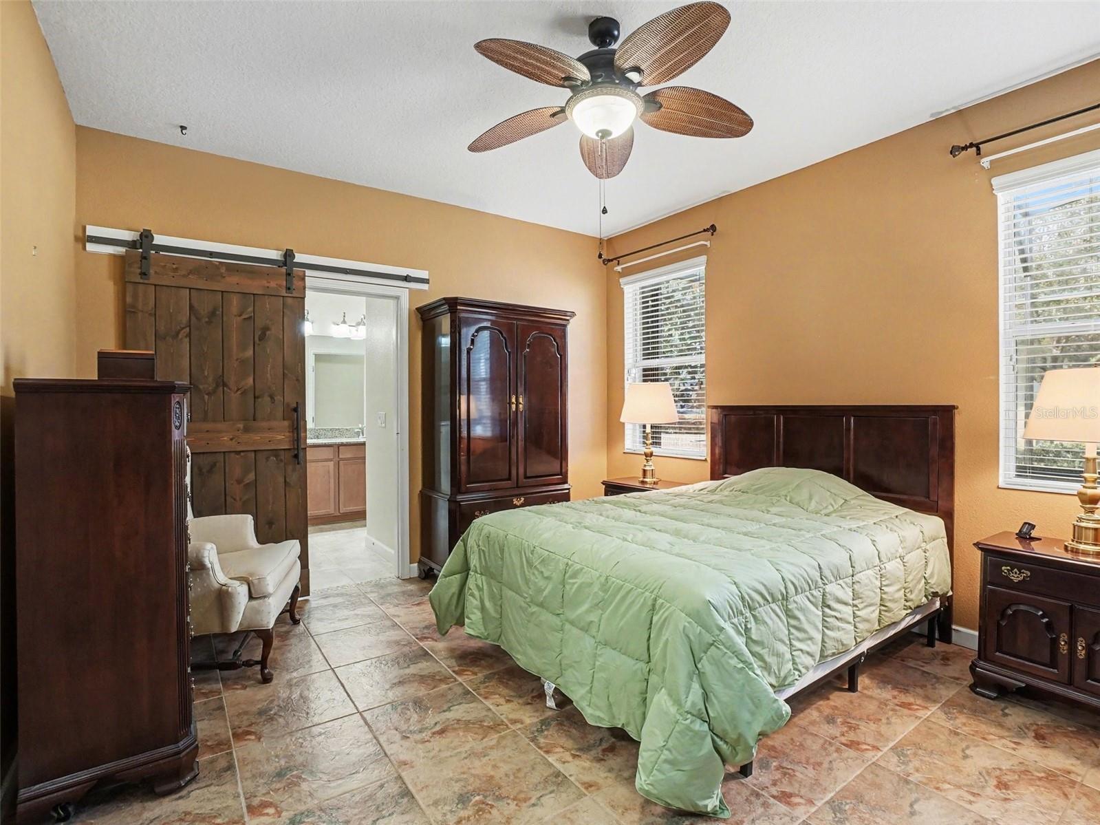 Image 19 of 36 For 3516 Windansea Court