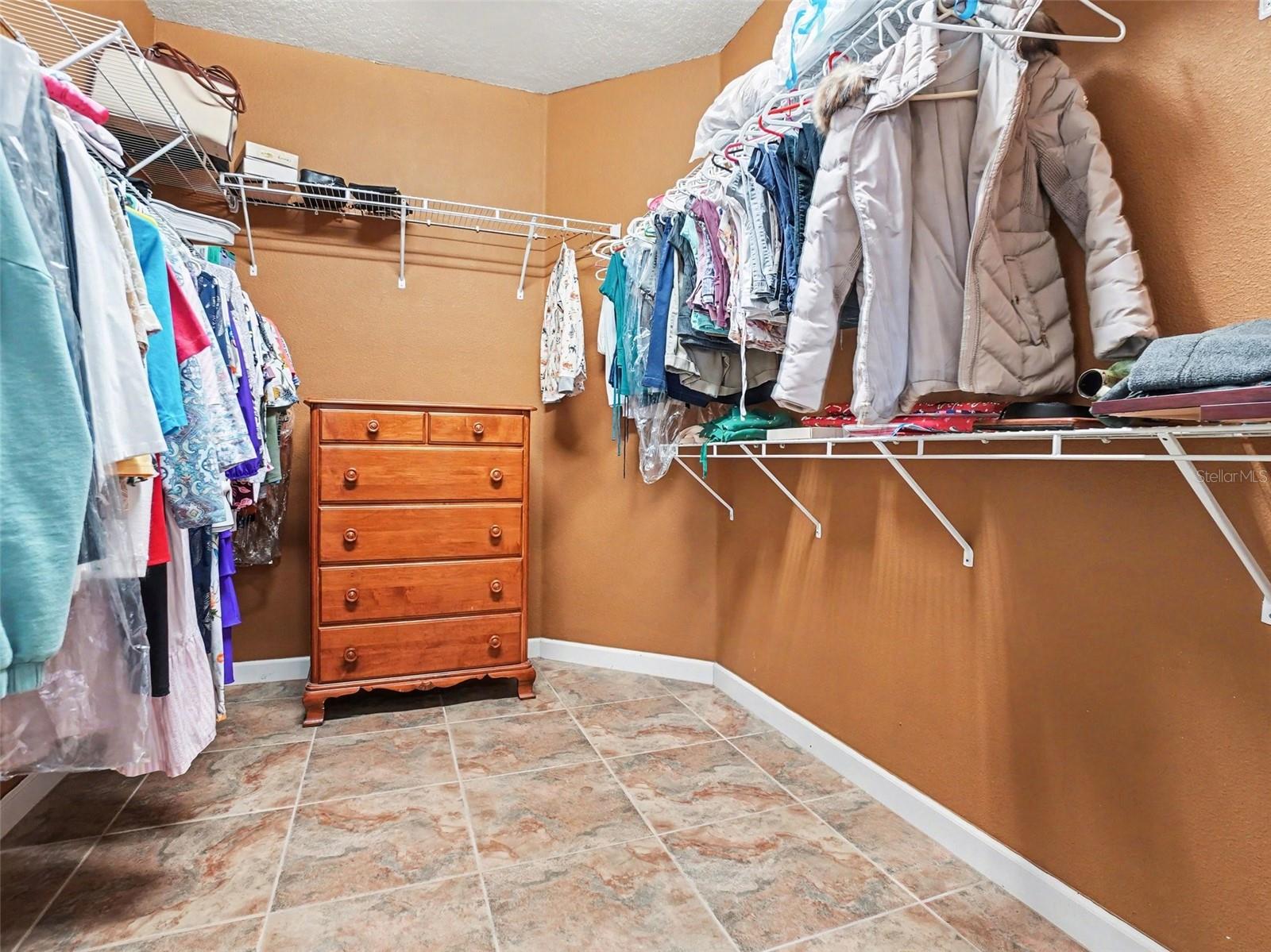 Image 21 of 36 For 3516 Windansea Court