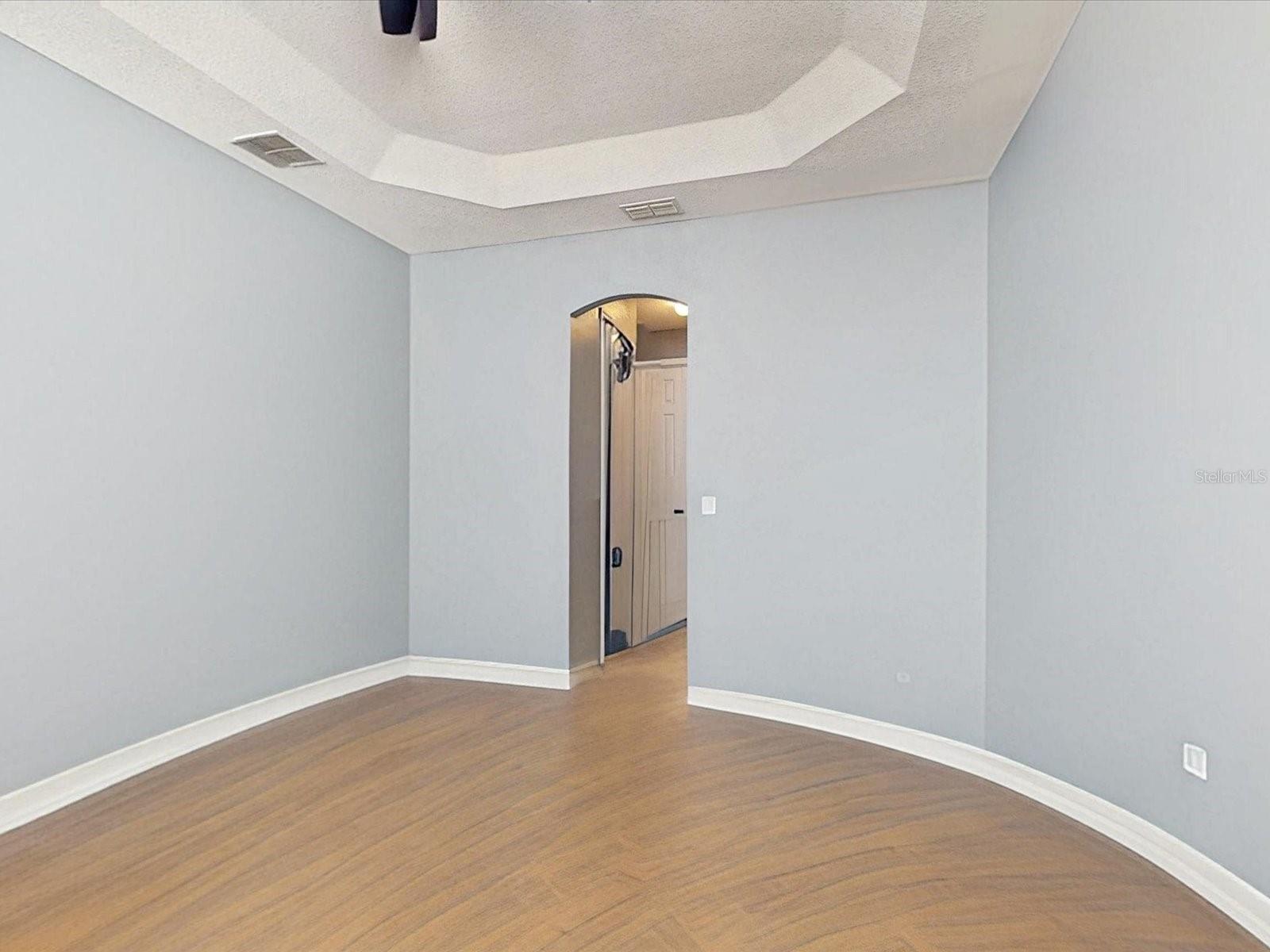 Image 10 of 32 For 3858 Shoreside Drive