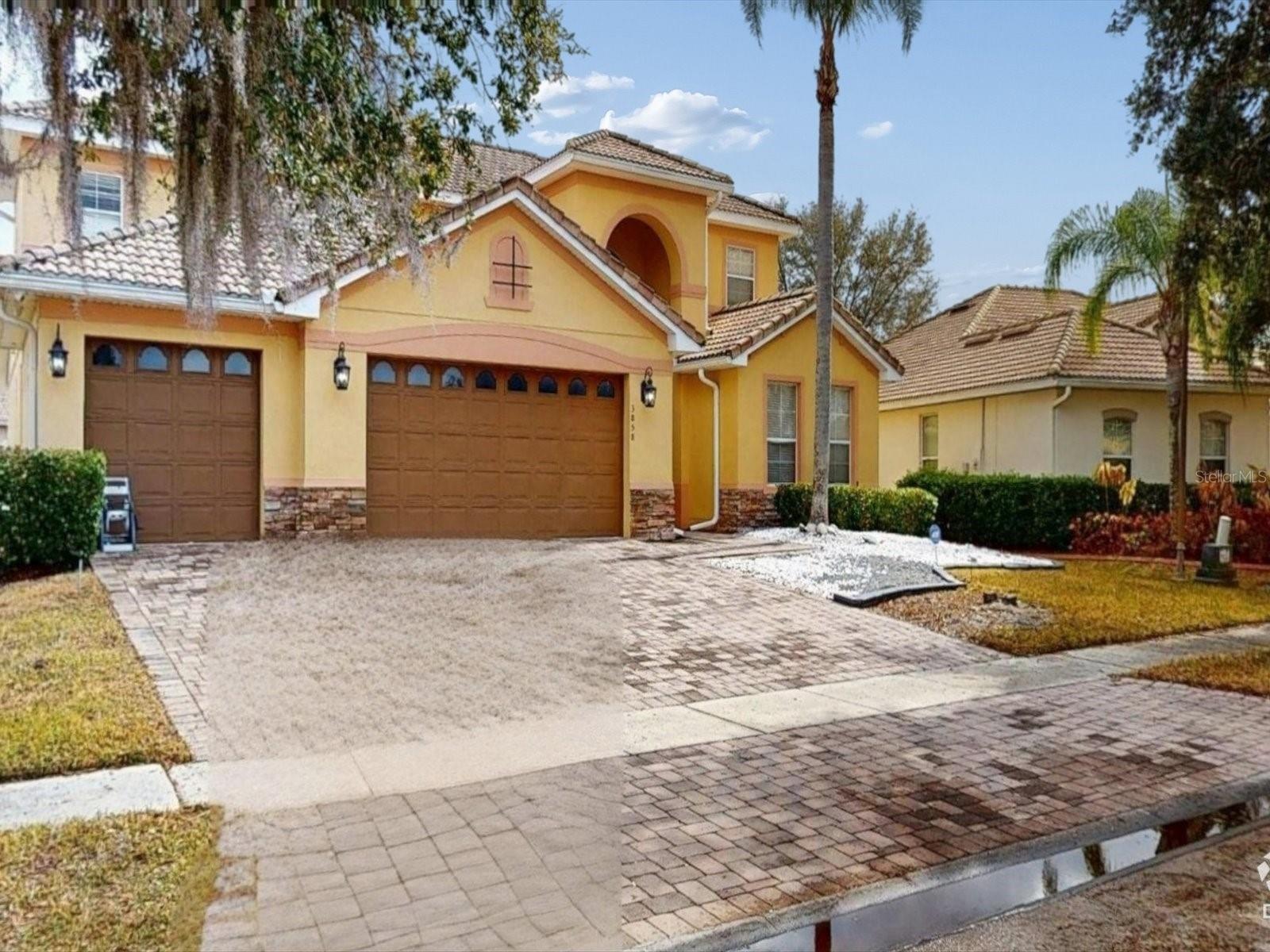 Image 2 of 32 For 3858 Shoreside Drive