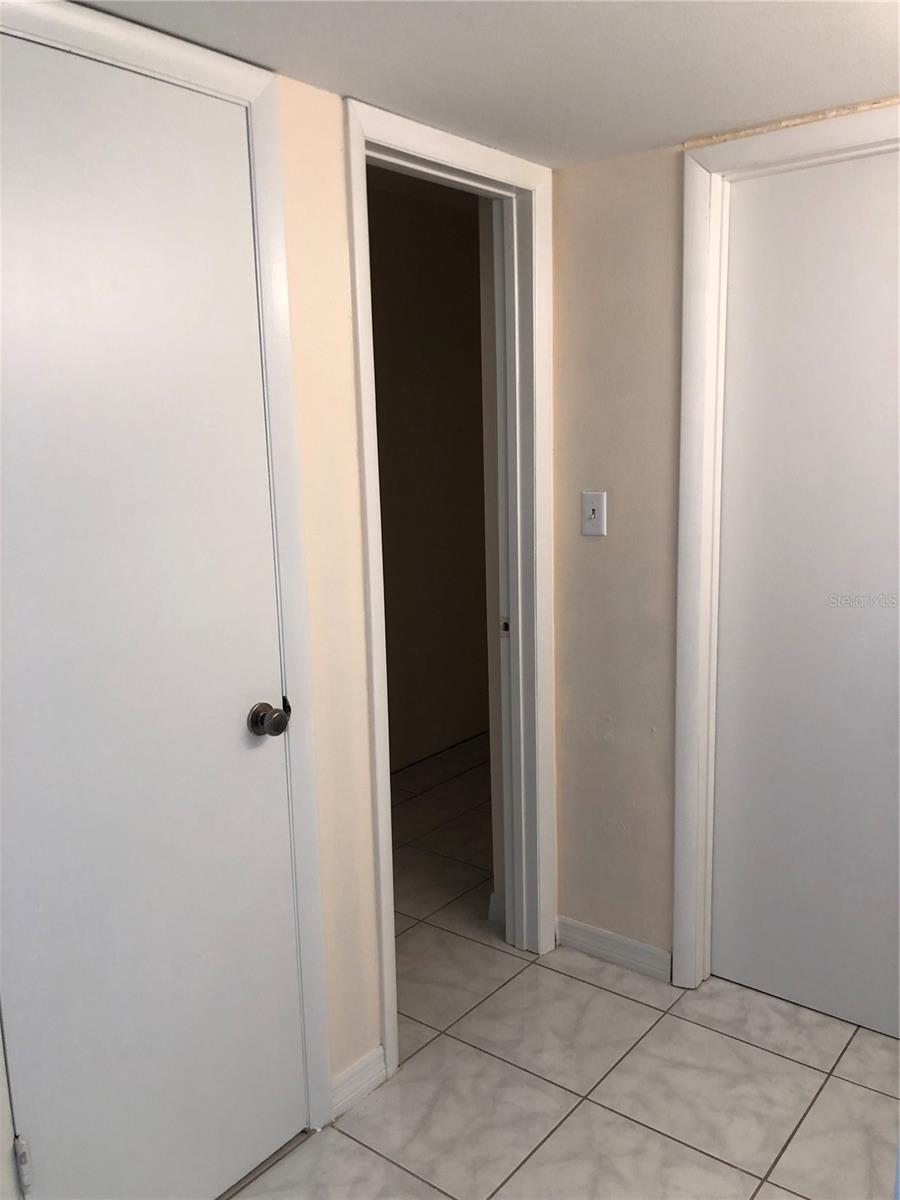 Image 4 of 11 For 2616 Lemon Tree Lane F