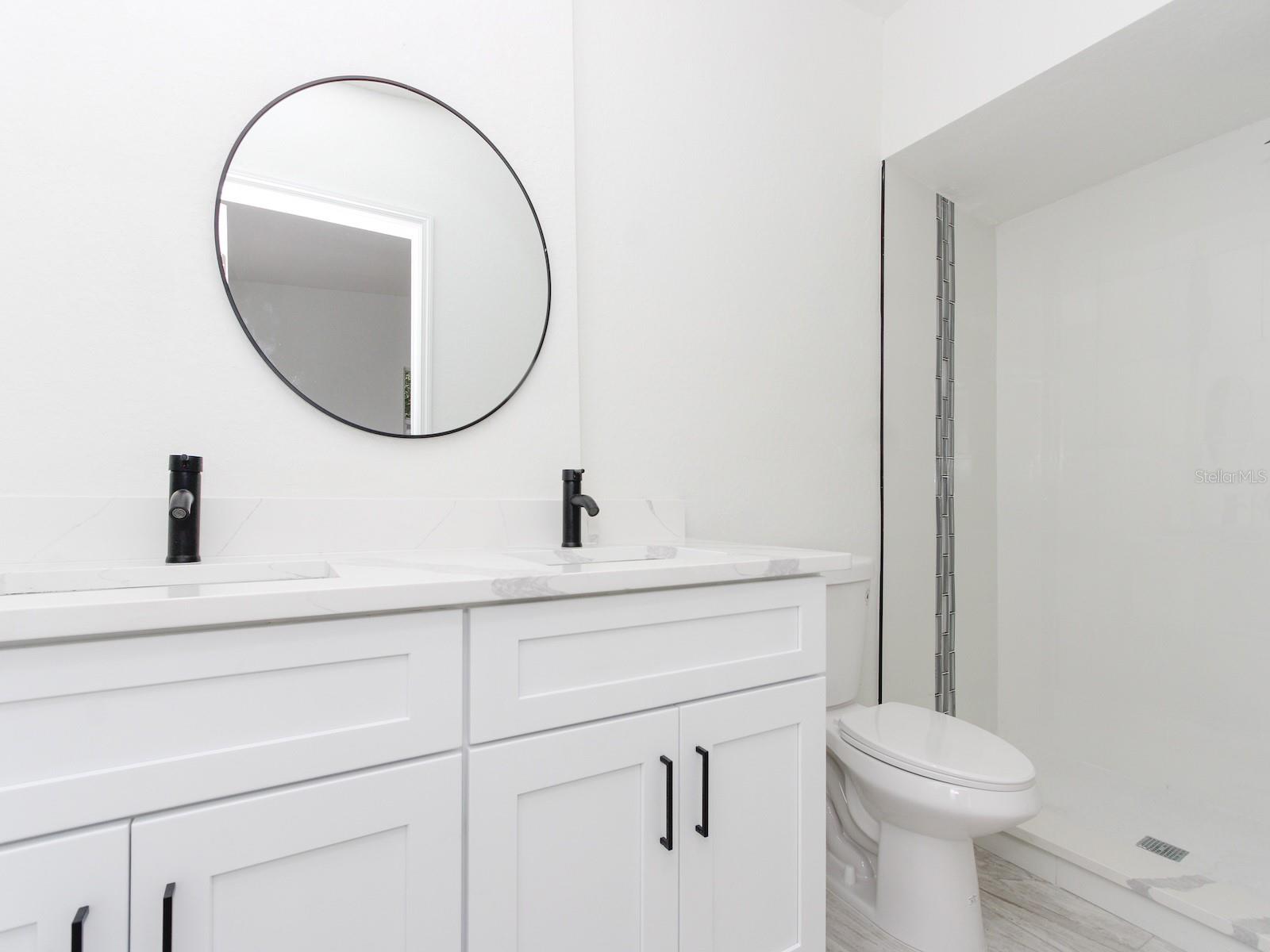 Image 31 of 44 For 913 Buckwood Drive