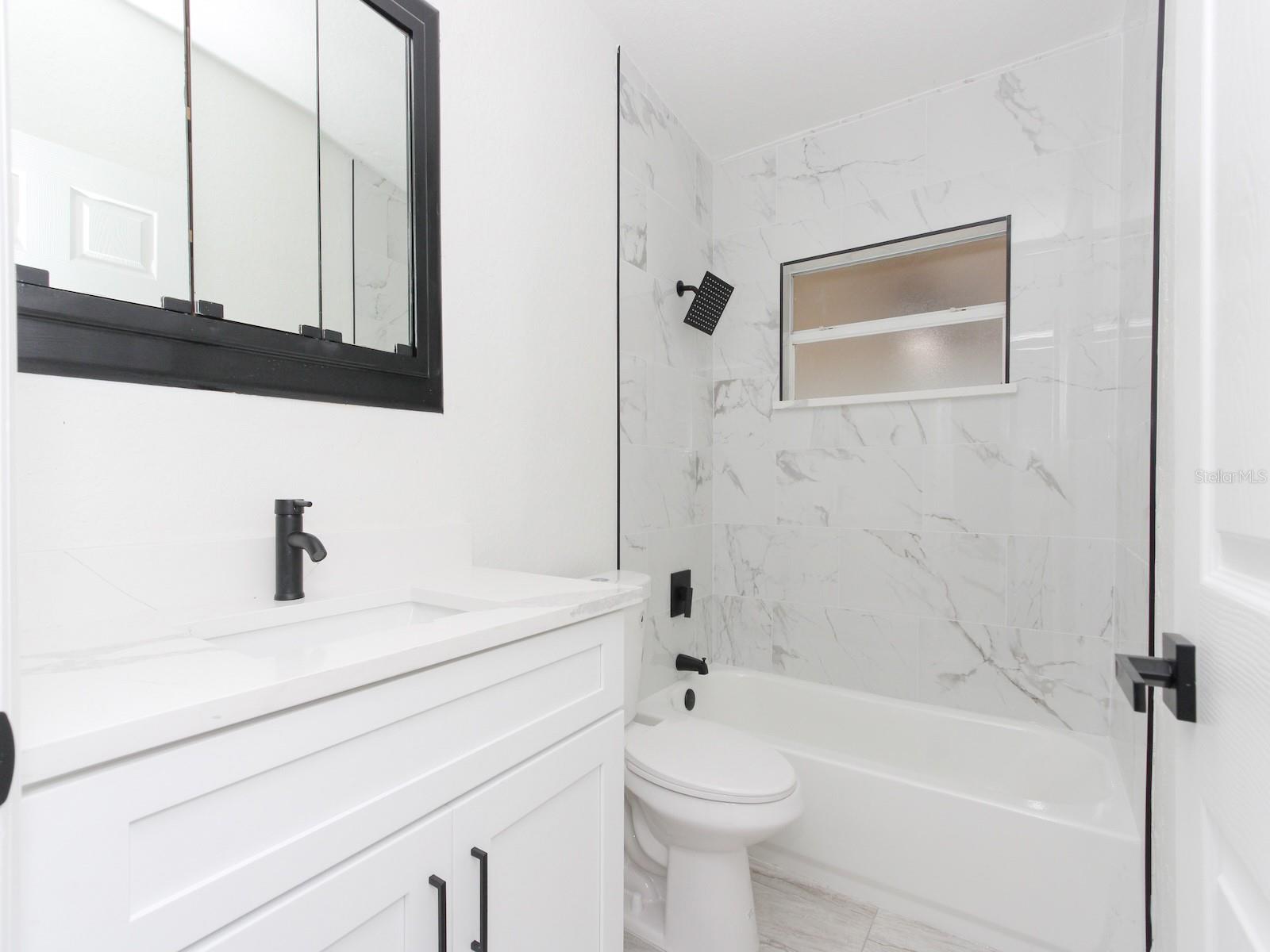 Image 33 of 44 For 913 Buckwood Drive