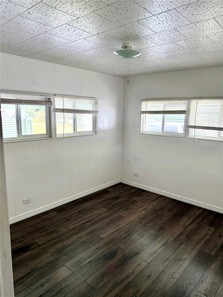 Image 21 of 29 For 1714 Missouri Avenue