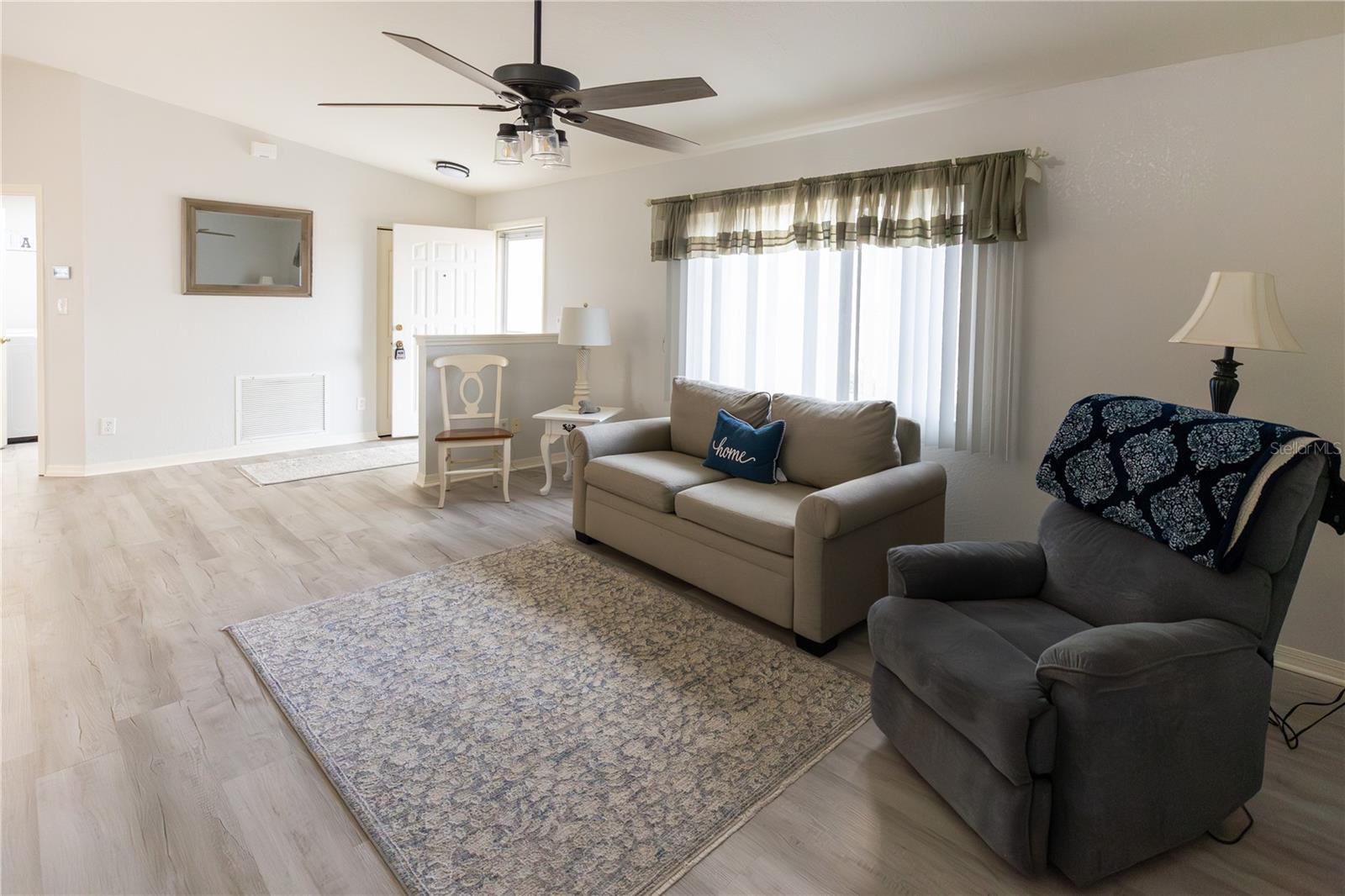 Image 20 of 30 For 5920 102nd Street