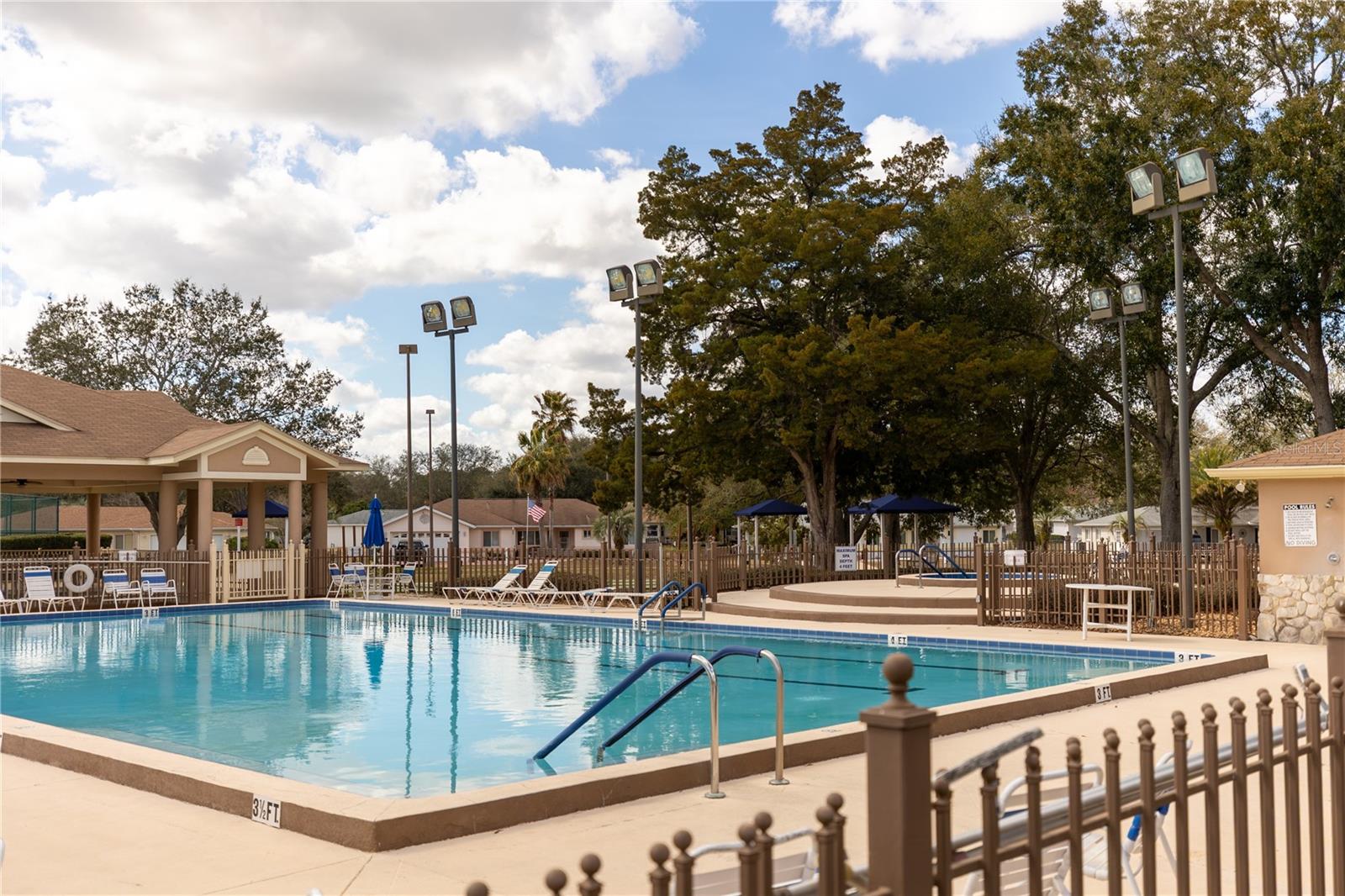 Image 27 of 30 For 5920 102nd Street