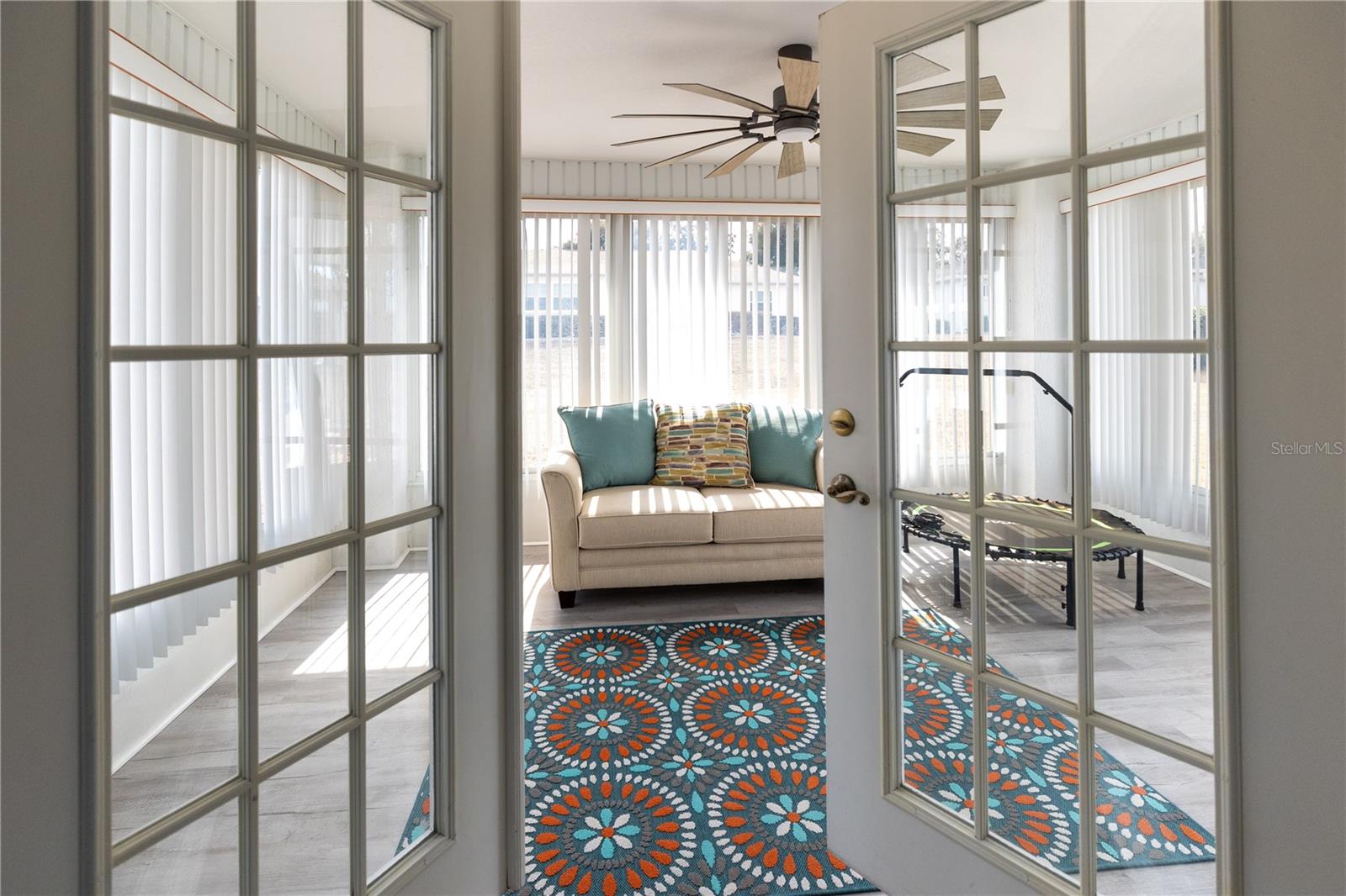 Image 8 of 30 For 5920 102nd Street