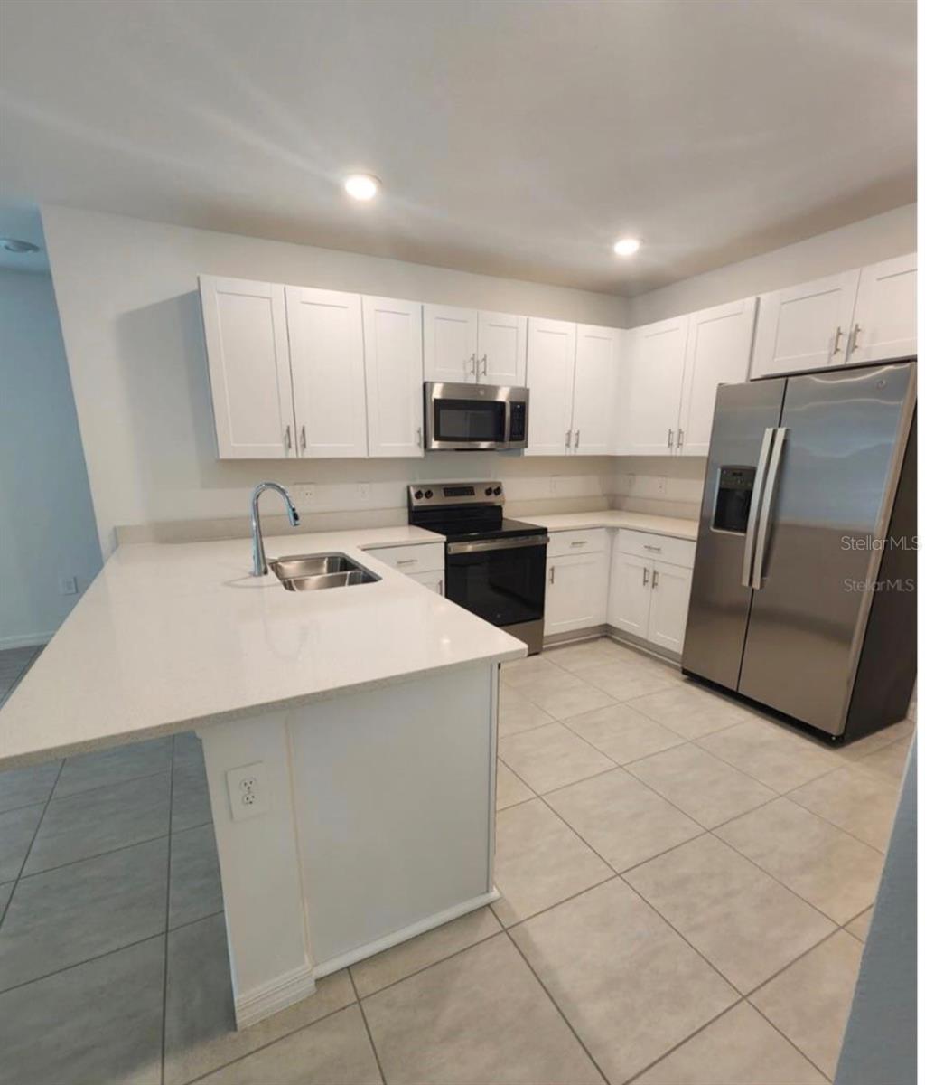 Image 10 of 15 For 208 Acorn Road