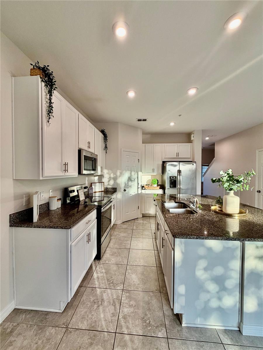 Image 6 of 18 For 10560 Salt Grove Street