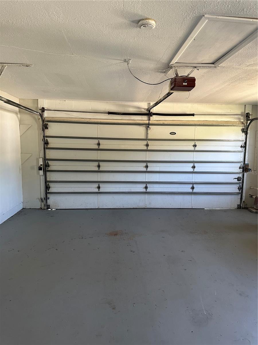 Image 19 of 22 For 1795 Lilac Circle