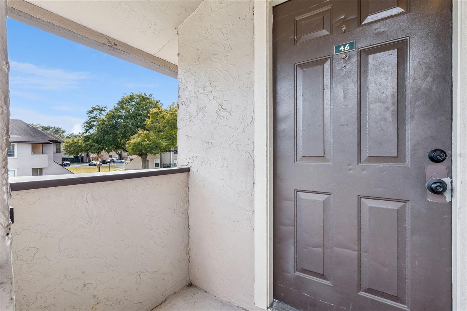 Image 3 of 39 For 2924 Antique Oaks Circle 46