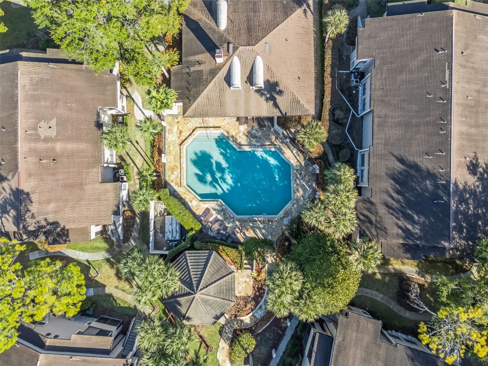 Image 35 of 39 For 2924 Antique Oaks Circle 46