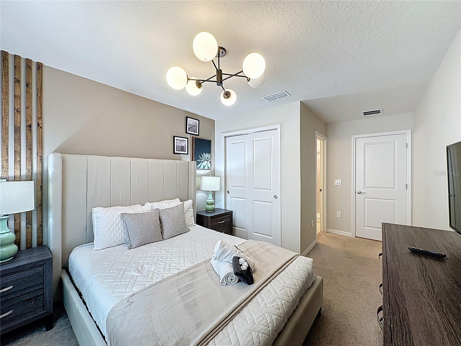 Image 38 of 67 For 1366 Lava Tree Drive