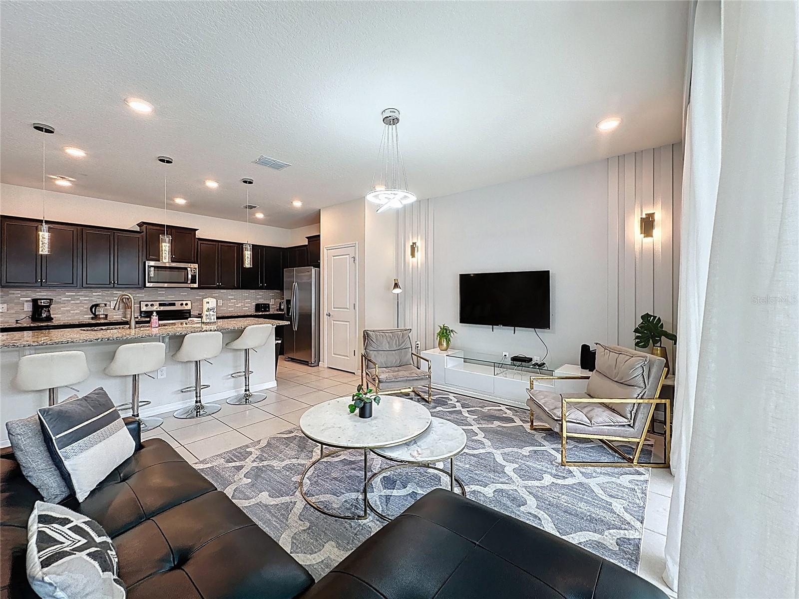 Image 6 of 67 For 1366 Lava Tree Drive