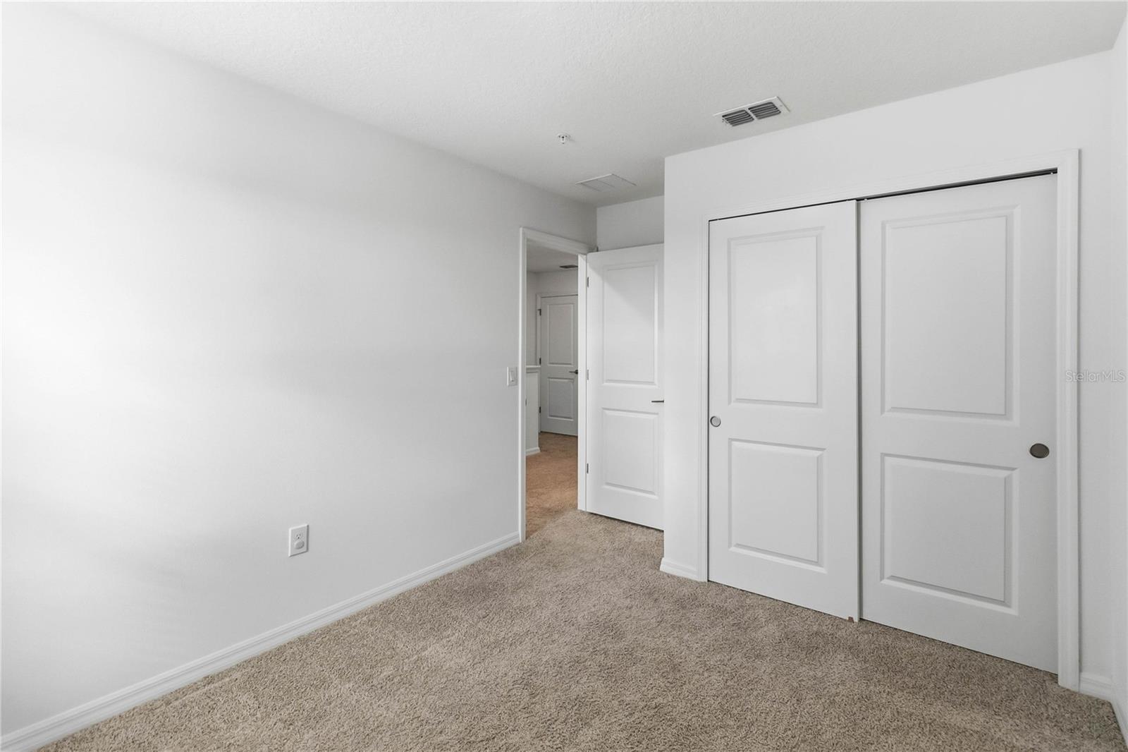 Image 15 of 19 For 1851 Roosevelt Place