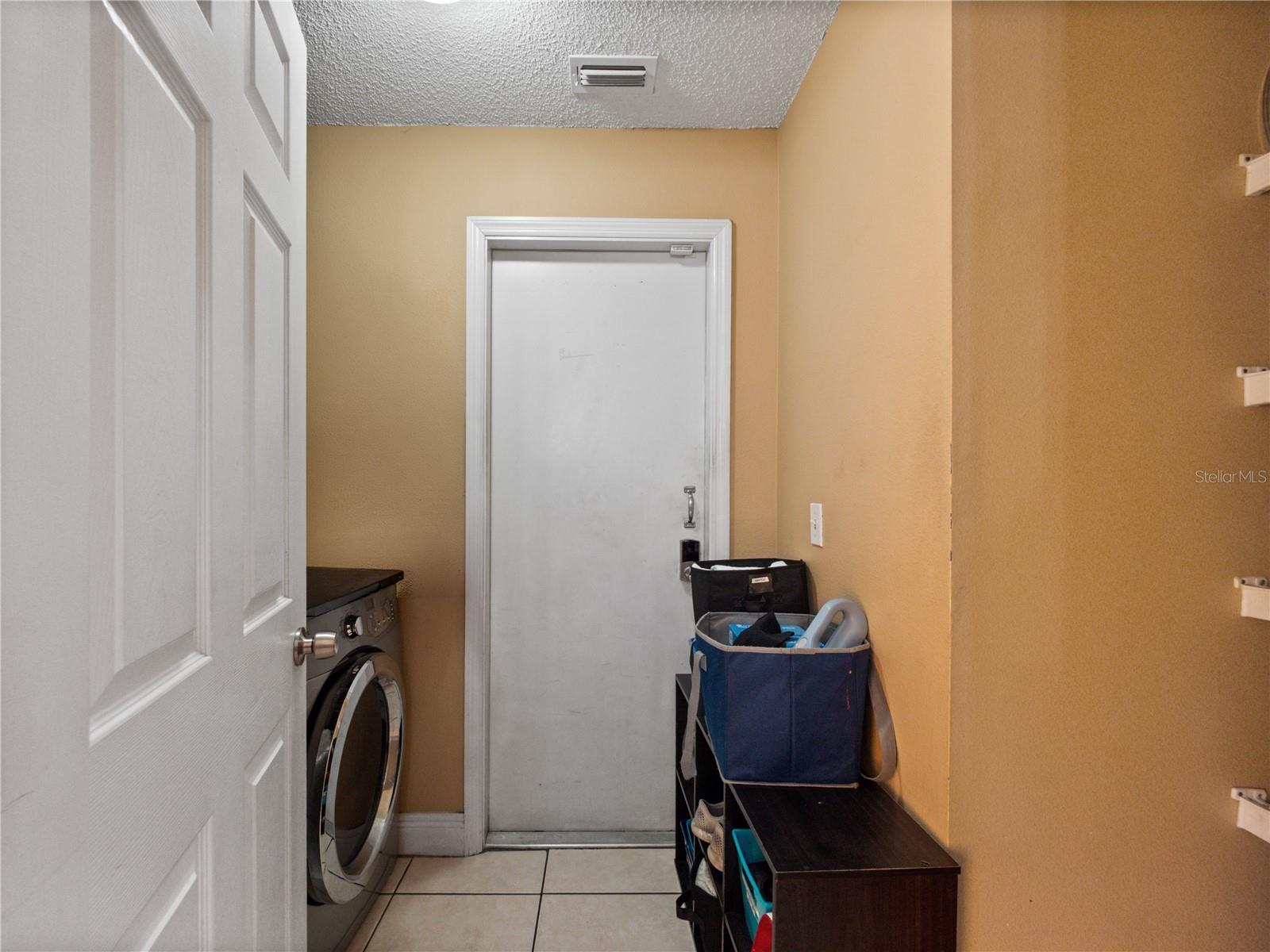 Image 17 of 26 For 2615 Quail Pond Way