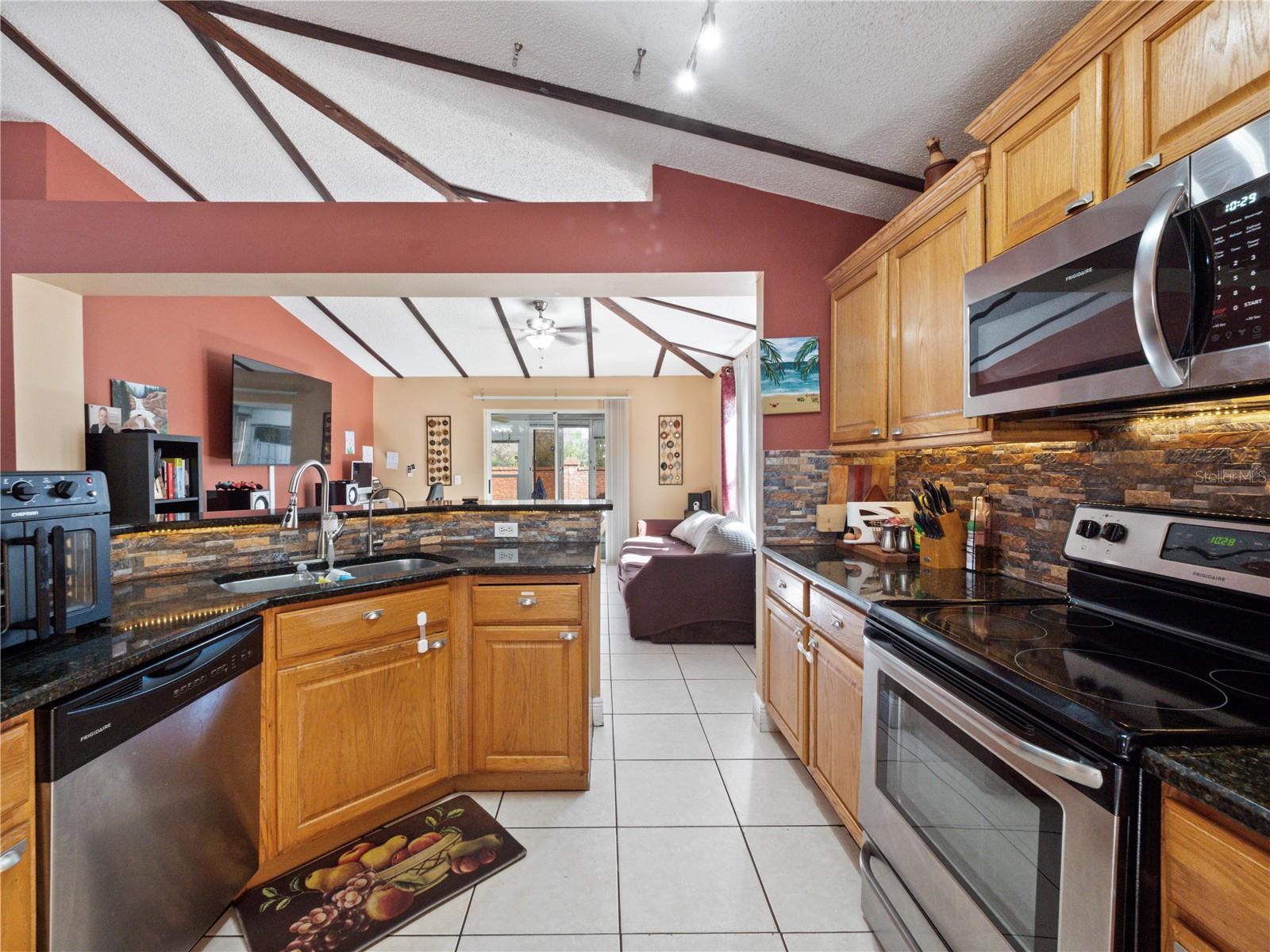 Image 20 of 26 For 2615 Quail Pond Way