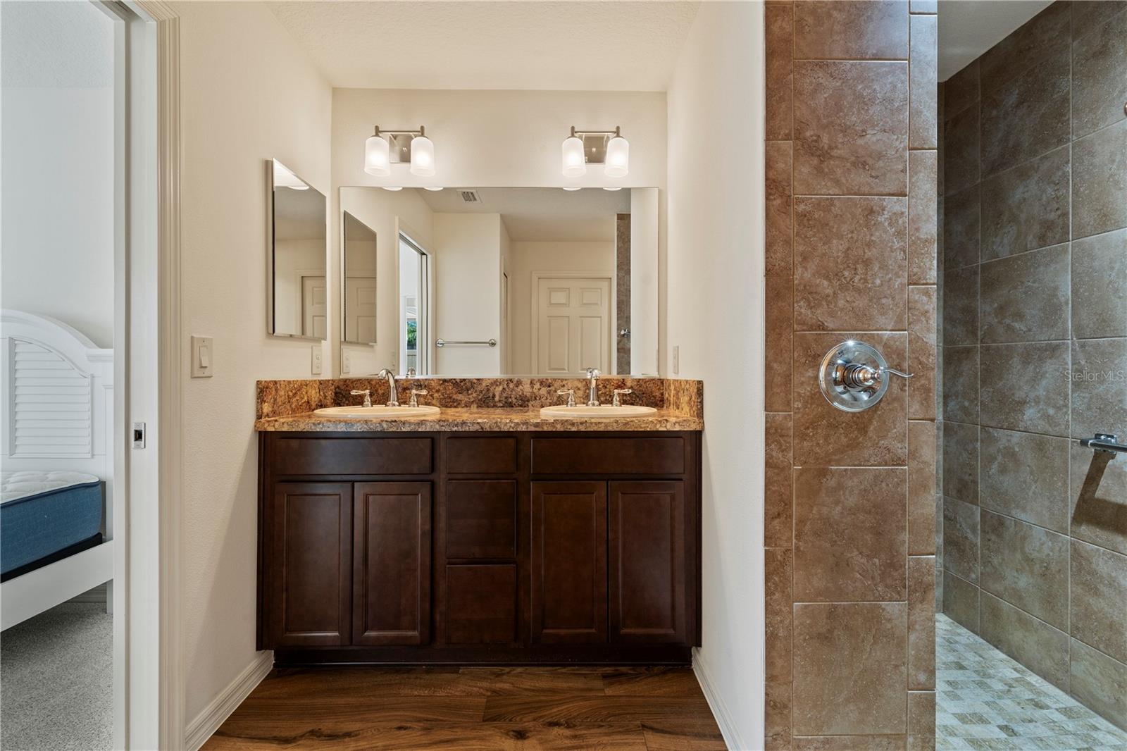 Image 13 of 43 For 5859 Tupelo Terrace