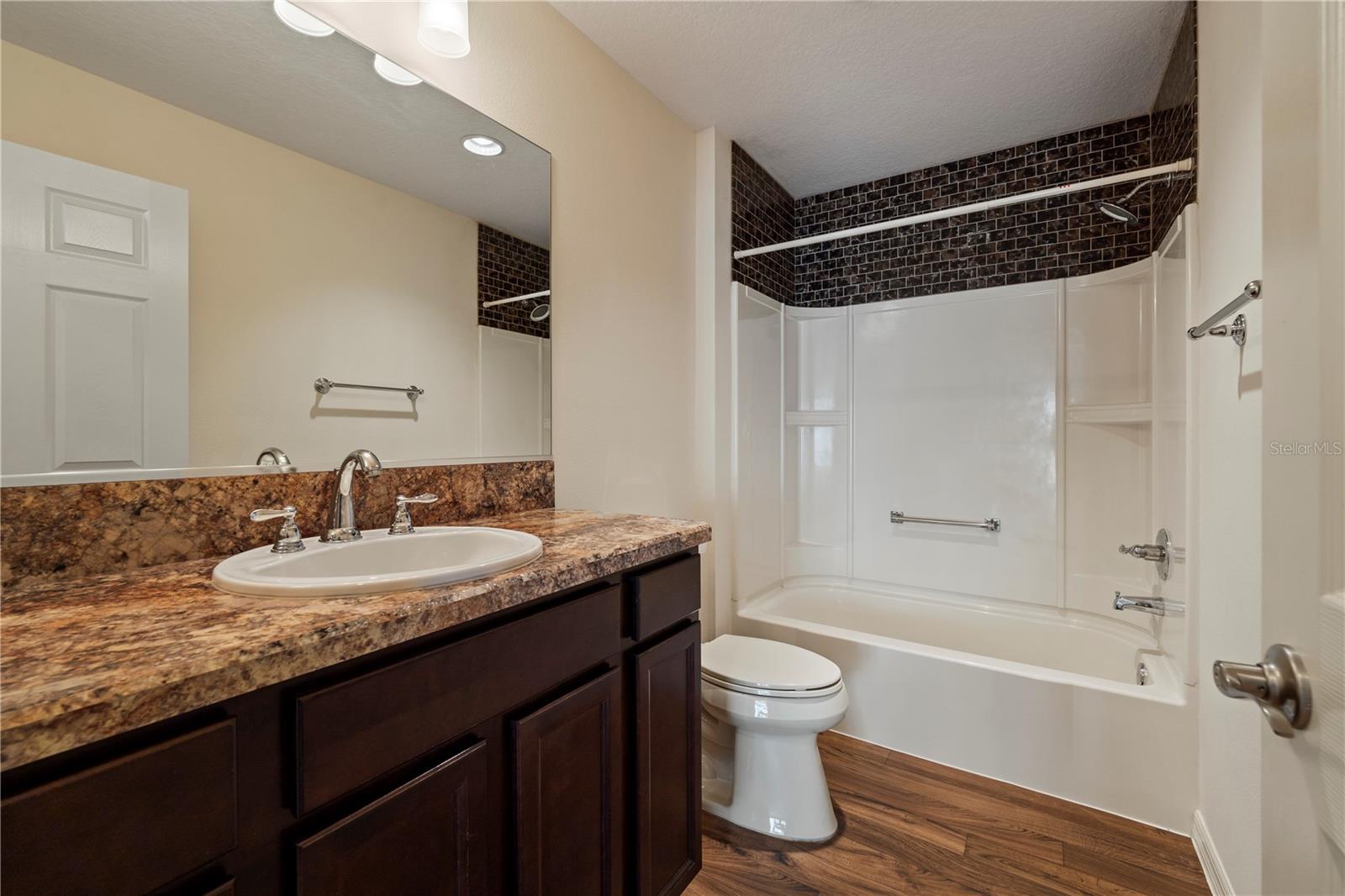 Image 17 of 43 For 5859 Tupelo Terrace