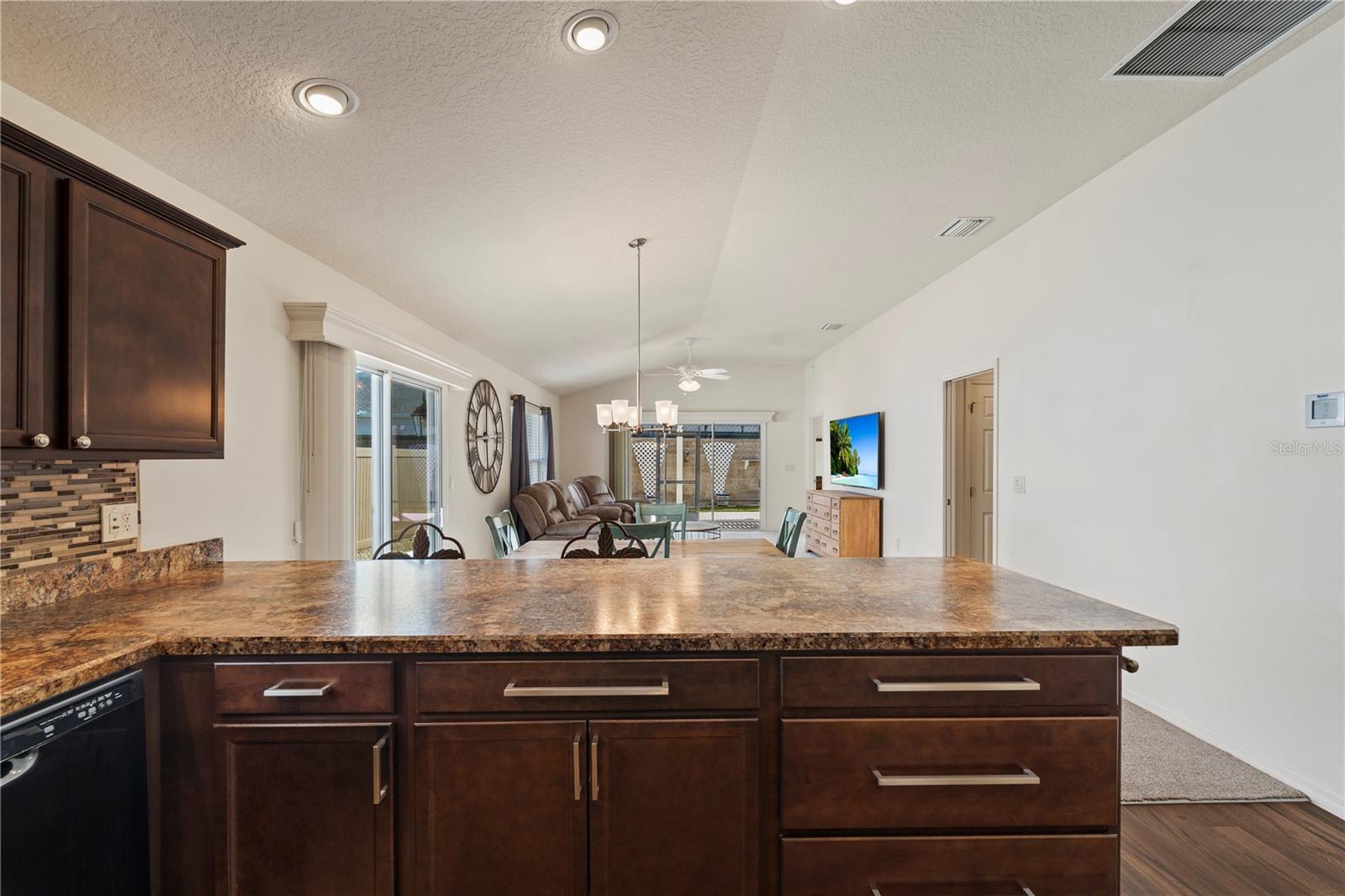 Image 7 of 43 For 5859 Tupelo Terrace