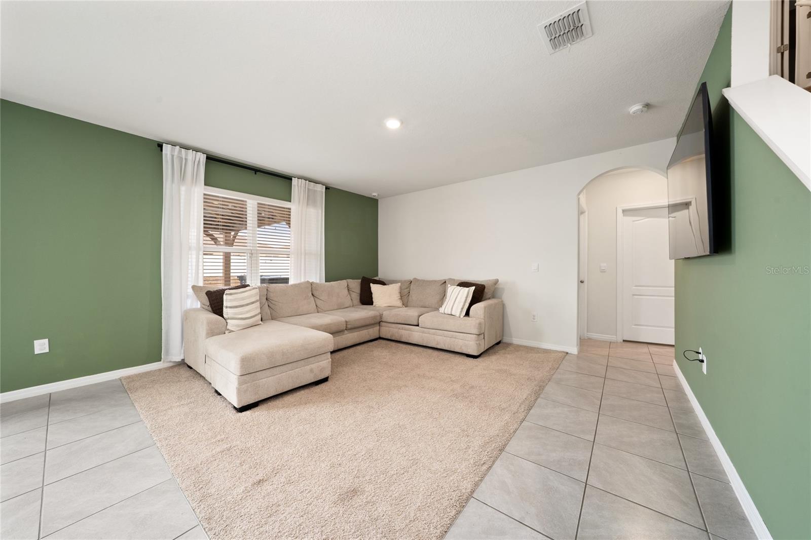 Image 12 of 35 For 740 Squires Grove Drive