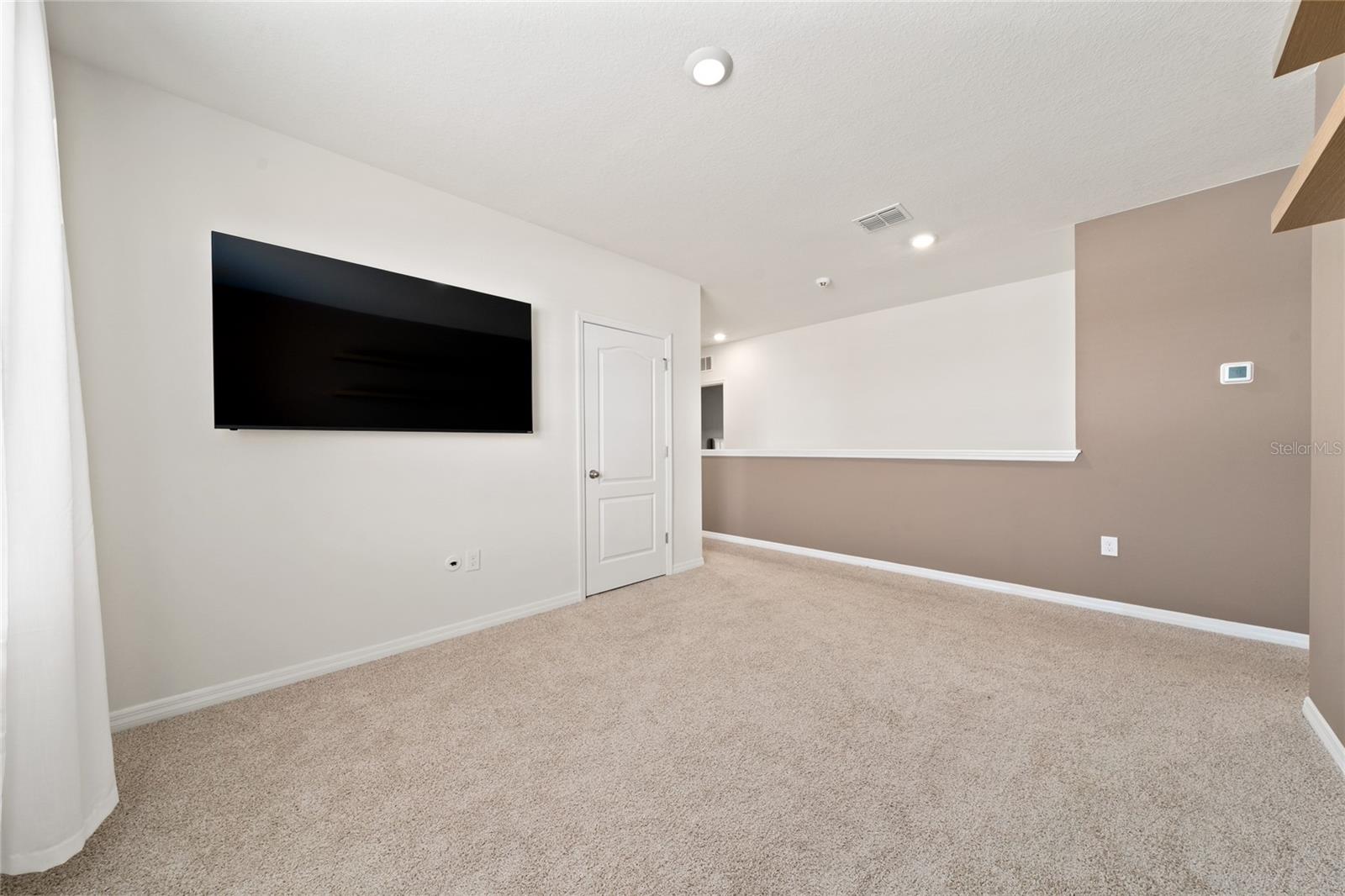 Image 23 of 35 For 740 Squires Grove Drive