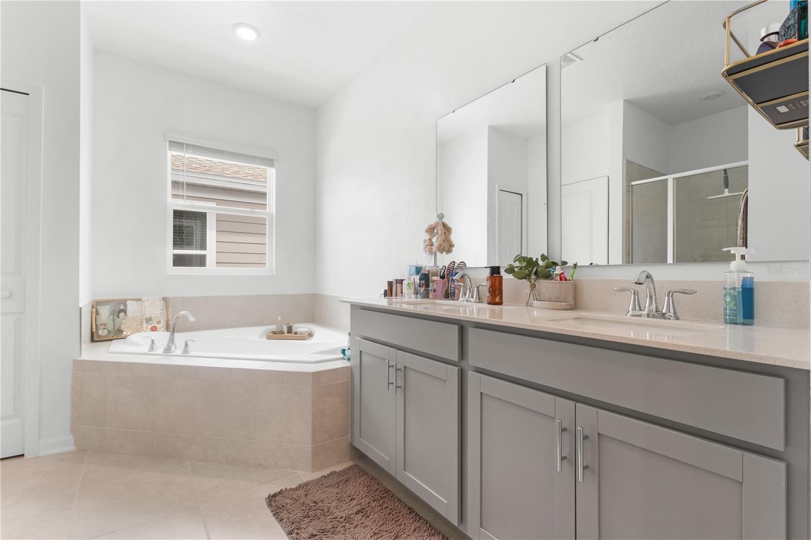 Image 18 of 26 For 2877 Fitness Street