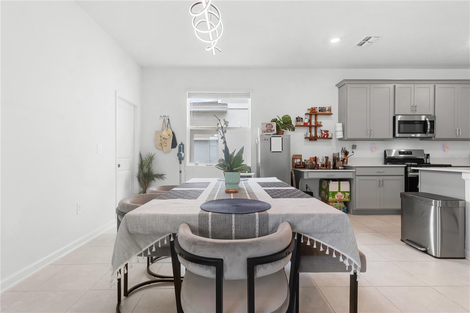 Image 6 of 26 For 2877 Fitness Street