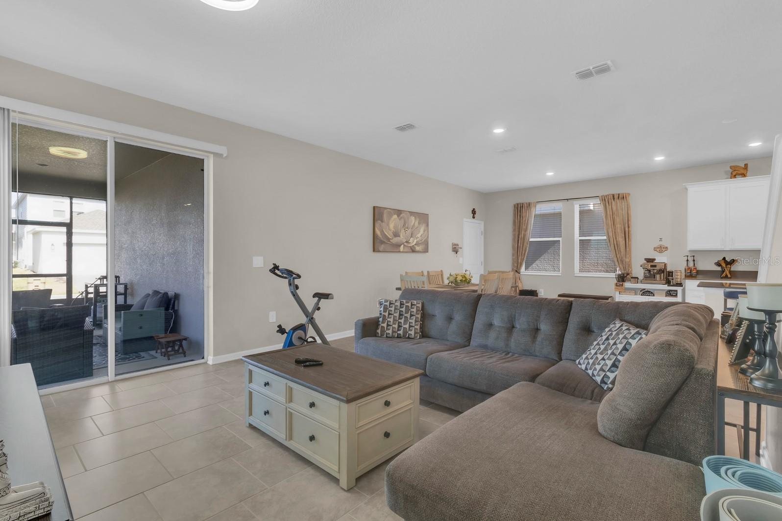 Image 11 of 57 For 6406 Pine Warbler Way