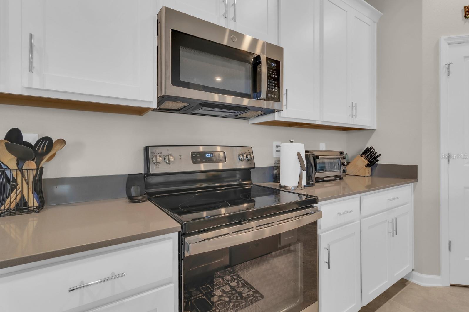 Image 16 of 57 For 6406 Pine Warbler Way