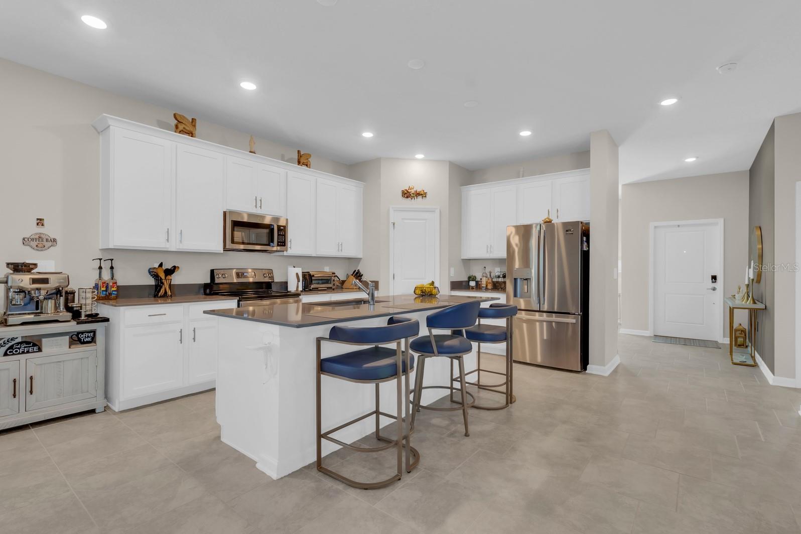 Image 19 of 57 For 6406 Pine Warbler Way