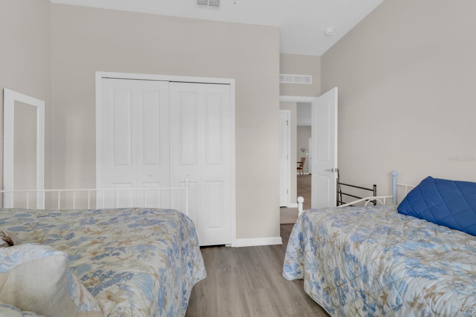 Image 22 of 57 For 6406 Pine Warbler Way