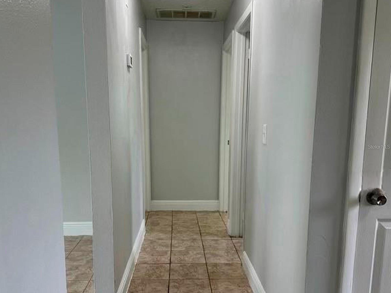 Image 5 of 6 For 709 Bryon Court 711