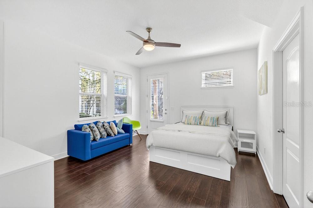 Image 14 of 36 For 8443 Karrer Terrace