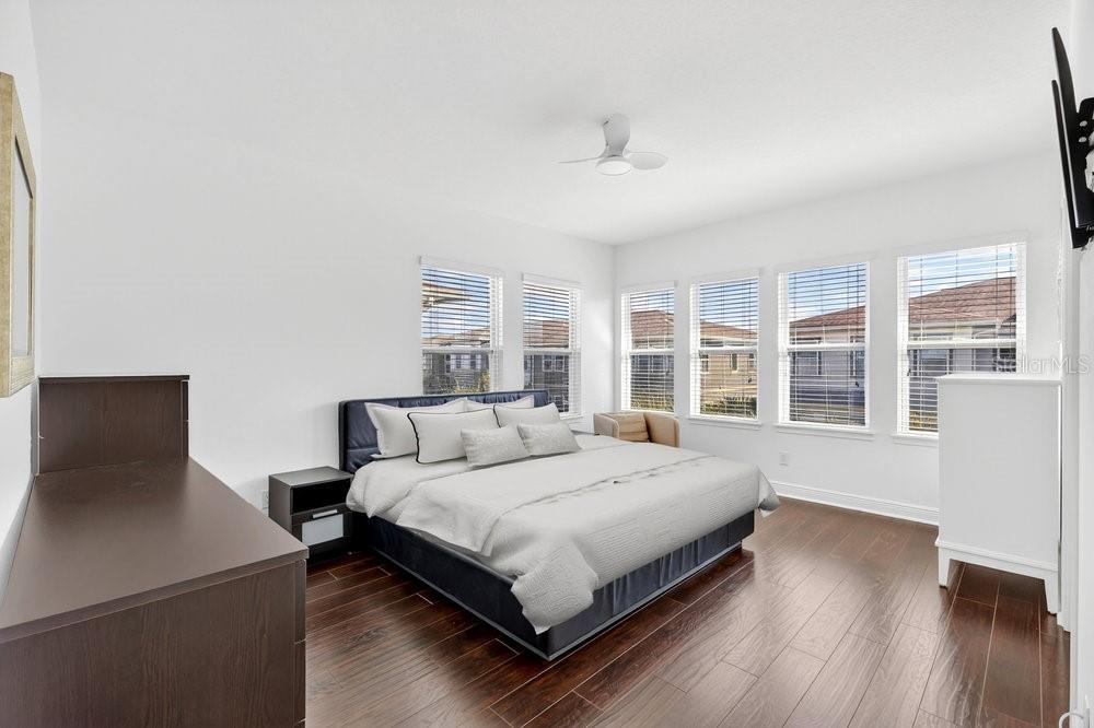 Image 18 of 36 For 8443 Karrer Terrace