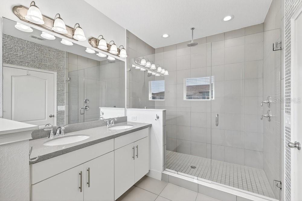 Image 20 of 36 For 8443 Karrer Terrace