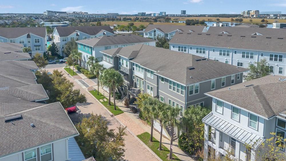 Image 29 of 36 For 8443 Karrer Terrace