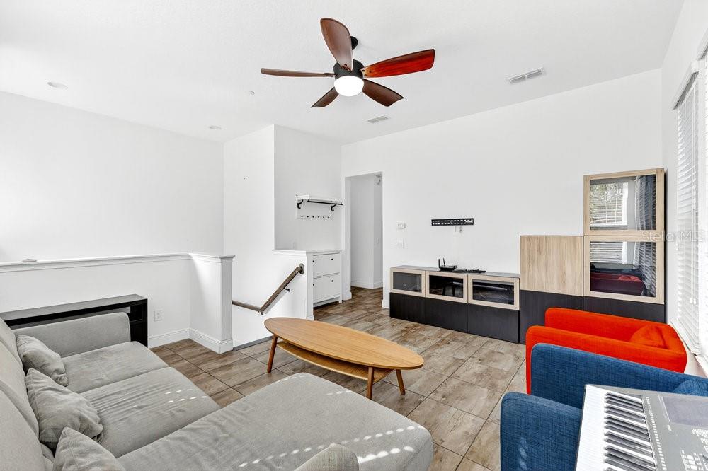 Image 3 of 36 For 8443 Karrer Terrace