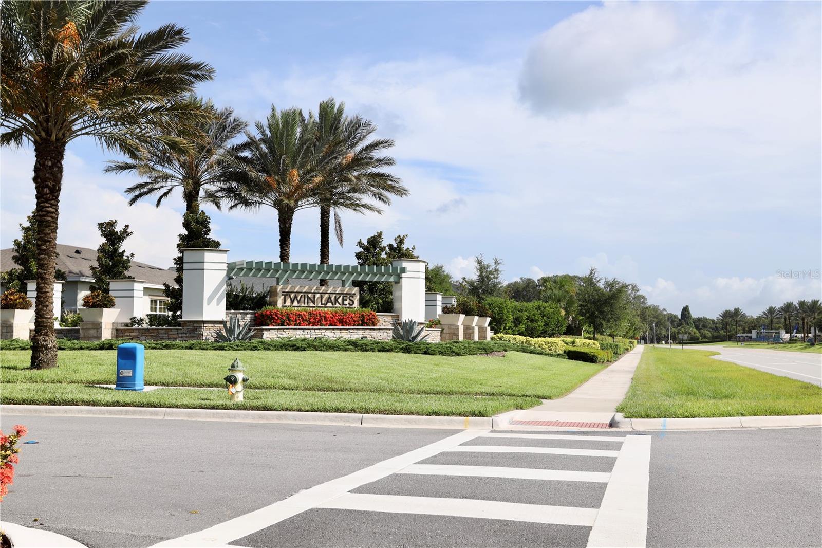 Image 30 of 33 For 2461 Datura Loop