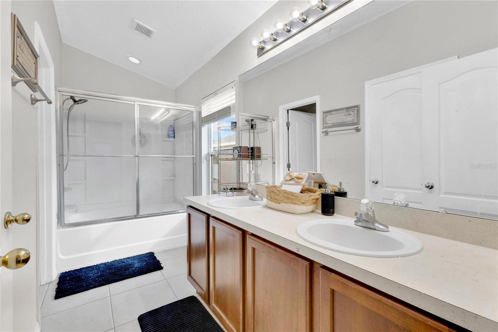 Image 13 of 29 For 10363 Winding Marsh Trail 4a