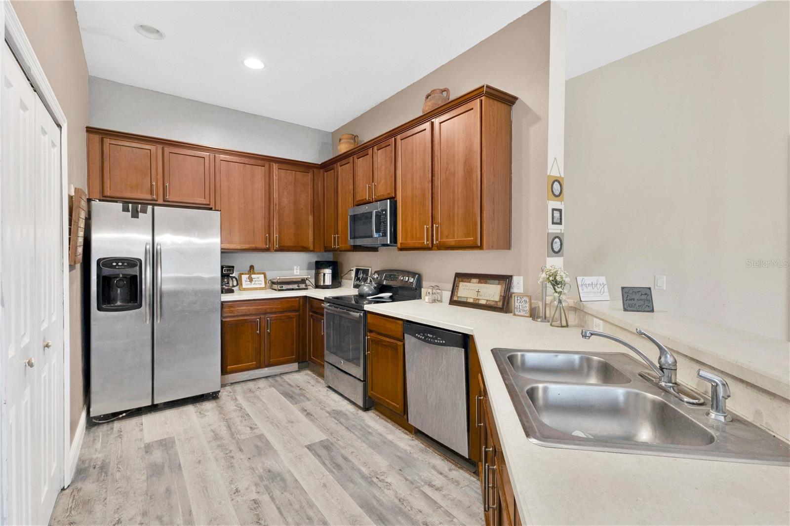 Image 9 of 29 For 10363 Winding Marsh Trail 4a